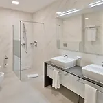 Bosmal Arjaan By Rotana 4*
