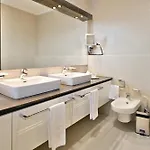 Bosmal Arjaan By Rotana Hotel 4*