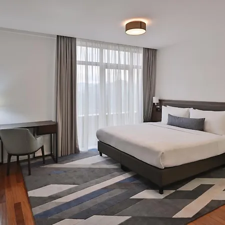 Bosmal Arjaan By Rotana Hotel 4*