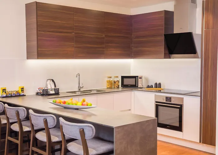 Bosmal Arjaan By Rotana Hotel 4*