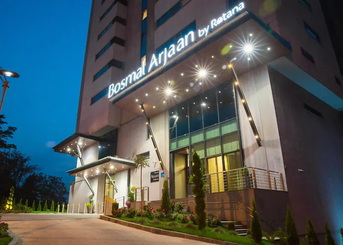 Bosmal Arjaan By Rotana Hotel